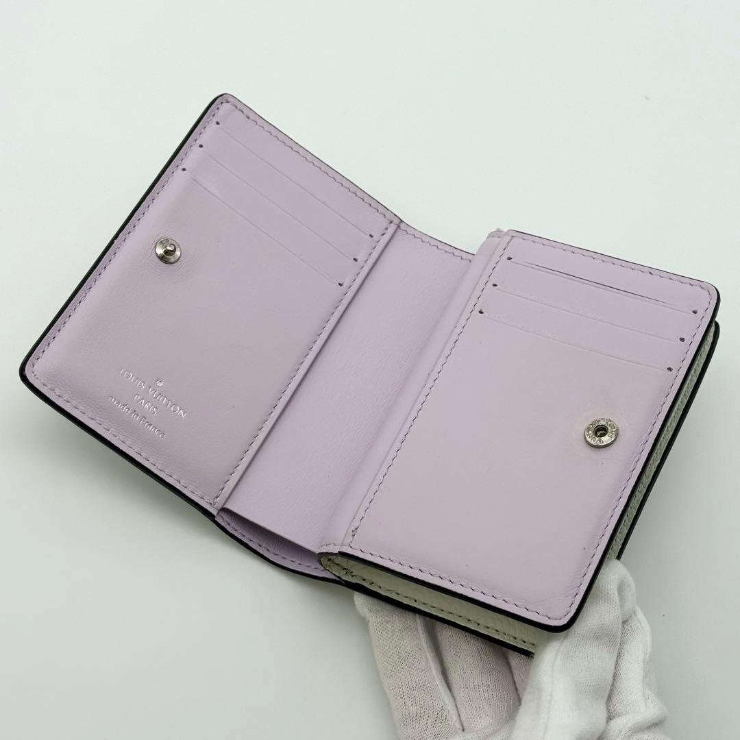 極美品 日本限定✨ルイヴィトン マヒナ クレア 二つ折り財布 ブロンラベンダー
