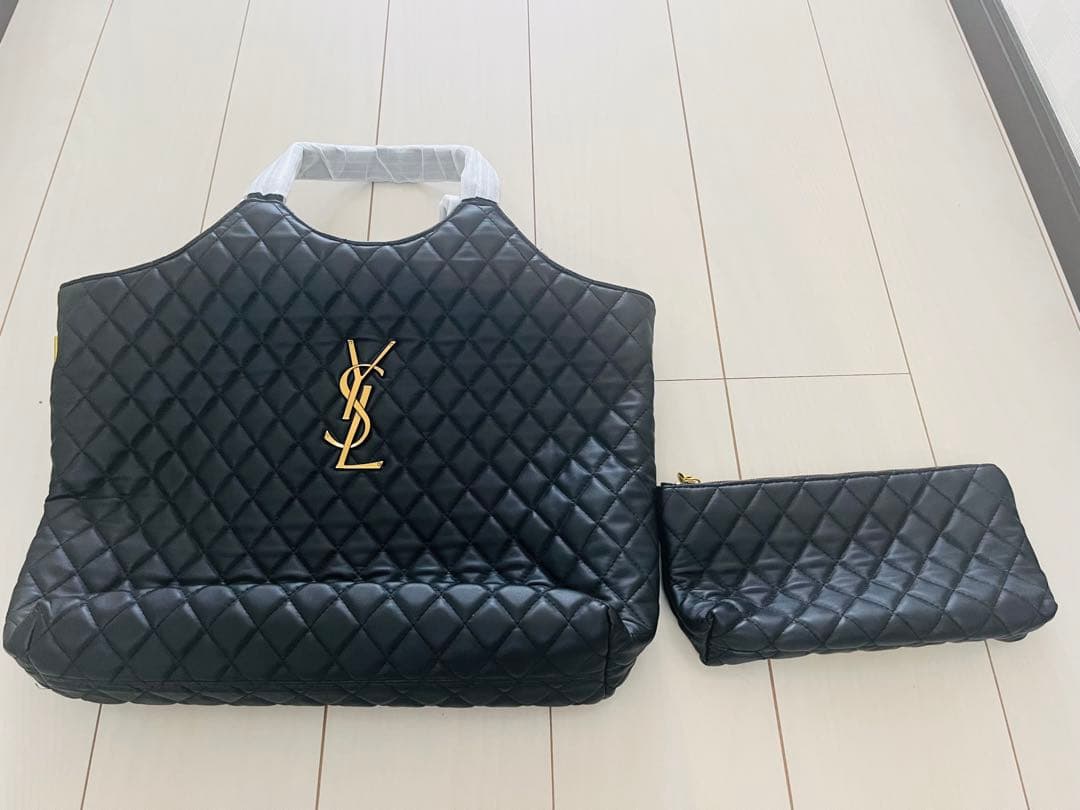 YSL キルティング ブラック マザーズバッグ