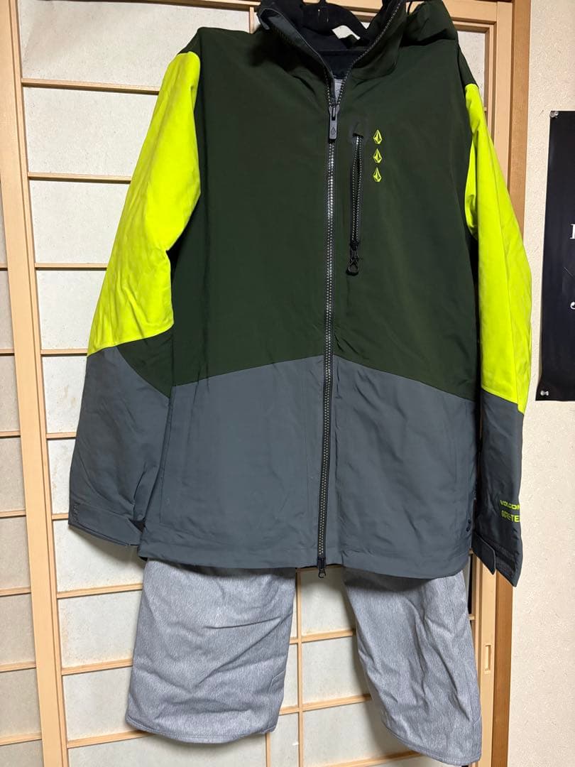 VOLCOM ゴアテックス ジャケット/VOLCOMパンツ上下セット