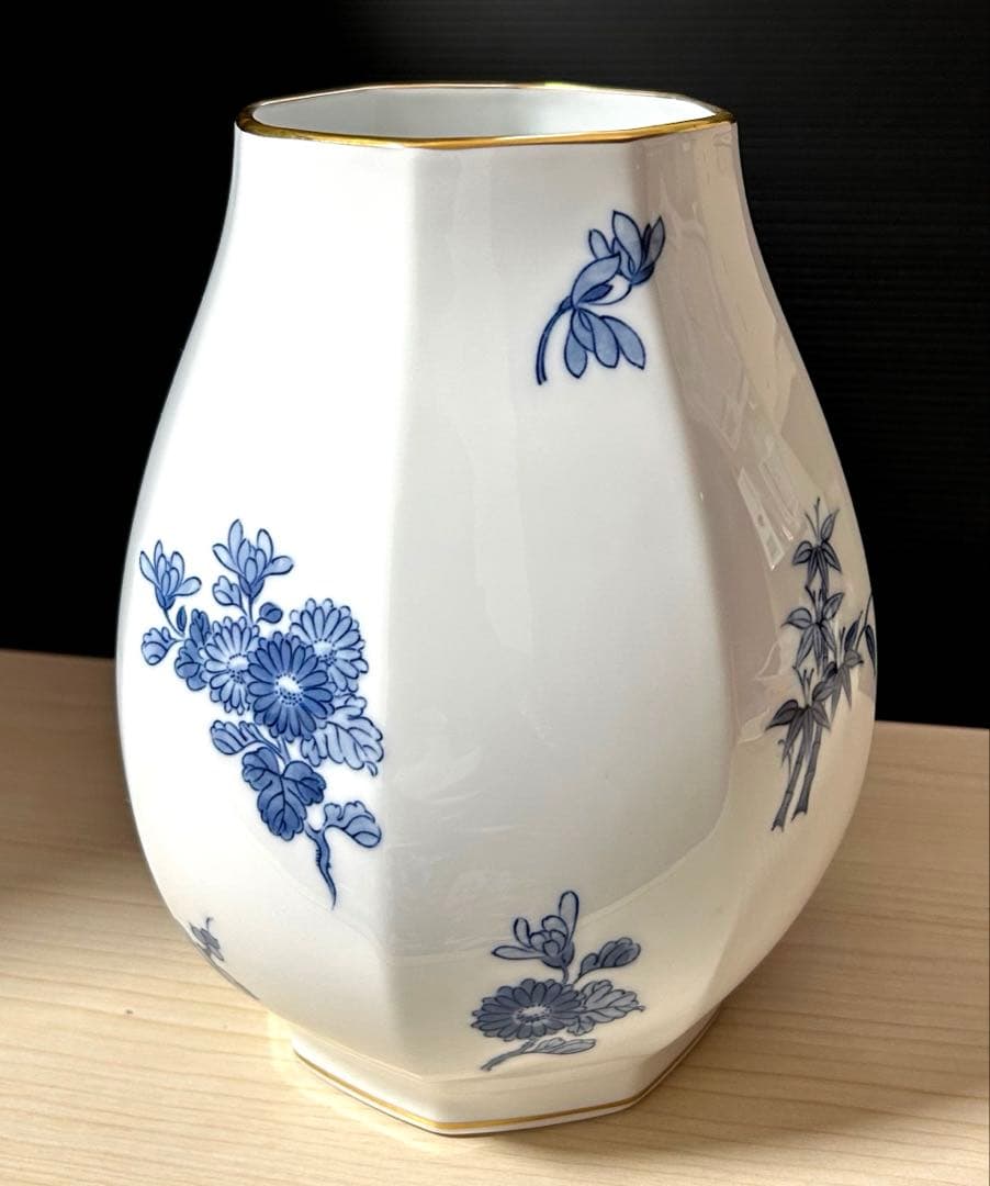 大倉陶園　四君子　八角花瓶　※オリジナルボックス付属　未使用保管品