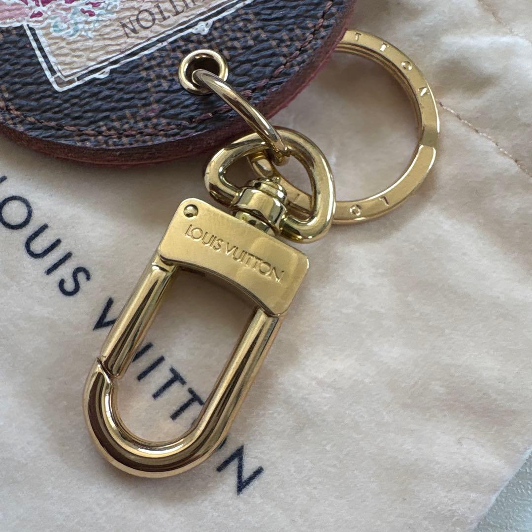 LOUIS VUITTON ルイヴィトン 花柄レザーキーホルダー バッグチャーム