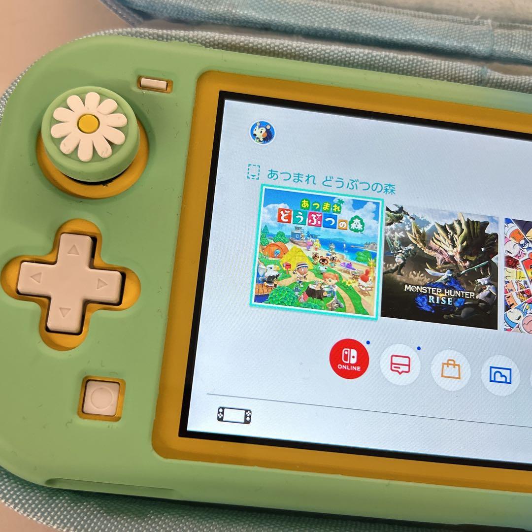 Nintendo Switch Lite イエロー 本体　ケース　あつ森付き