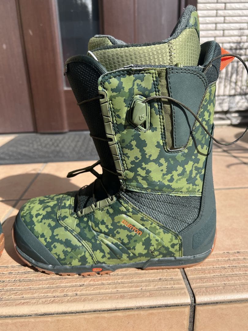 バートン　ルーラー　ブーツ