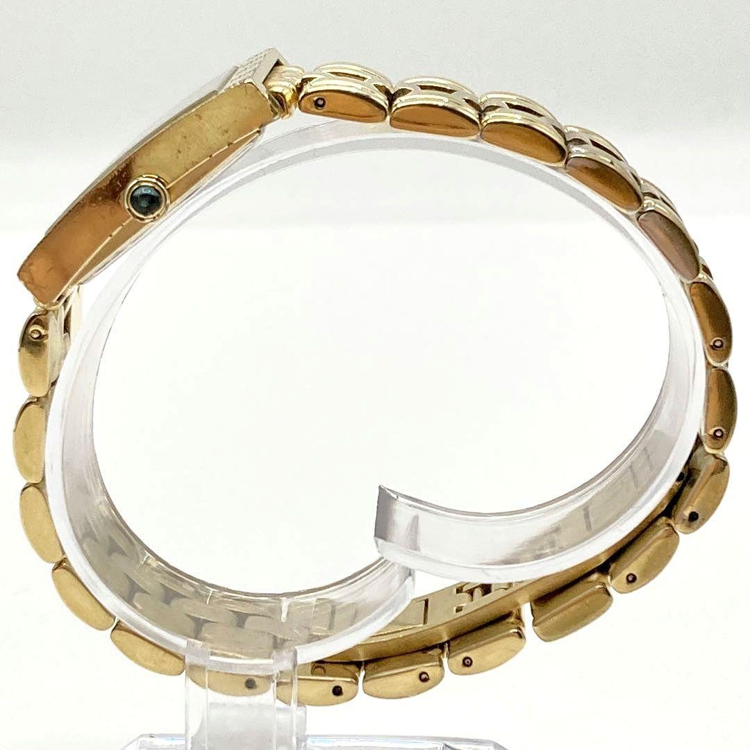 GIVENCHY クォーツ 腕時計 スクエア 4G ゴールド 1558 962