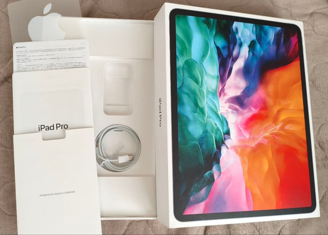 iPadPro12.9第四世代WiFiモデル(512GB)スペースグレー(美品)