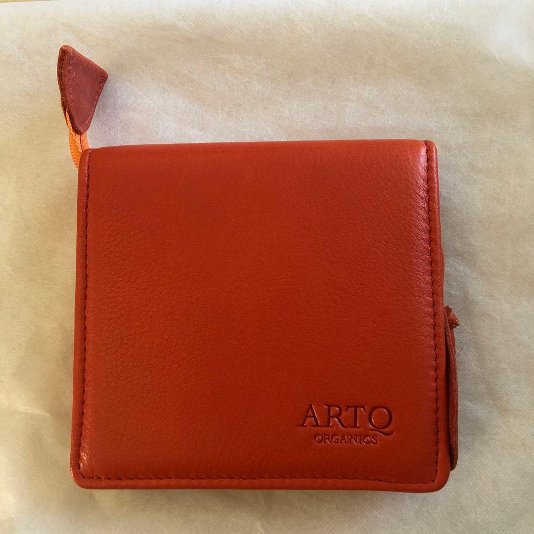 ARTQ ORGANICS アロマティークオーガニク　ビオレザー　精油ケース