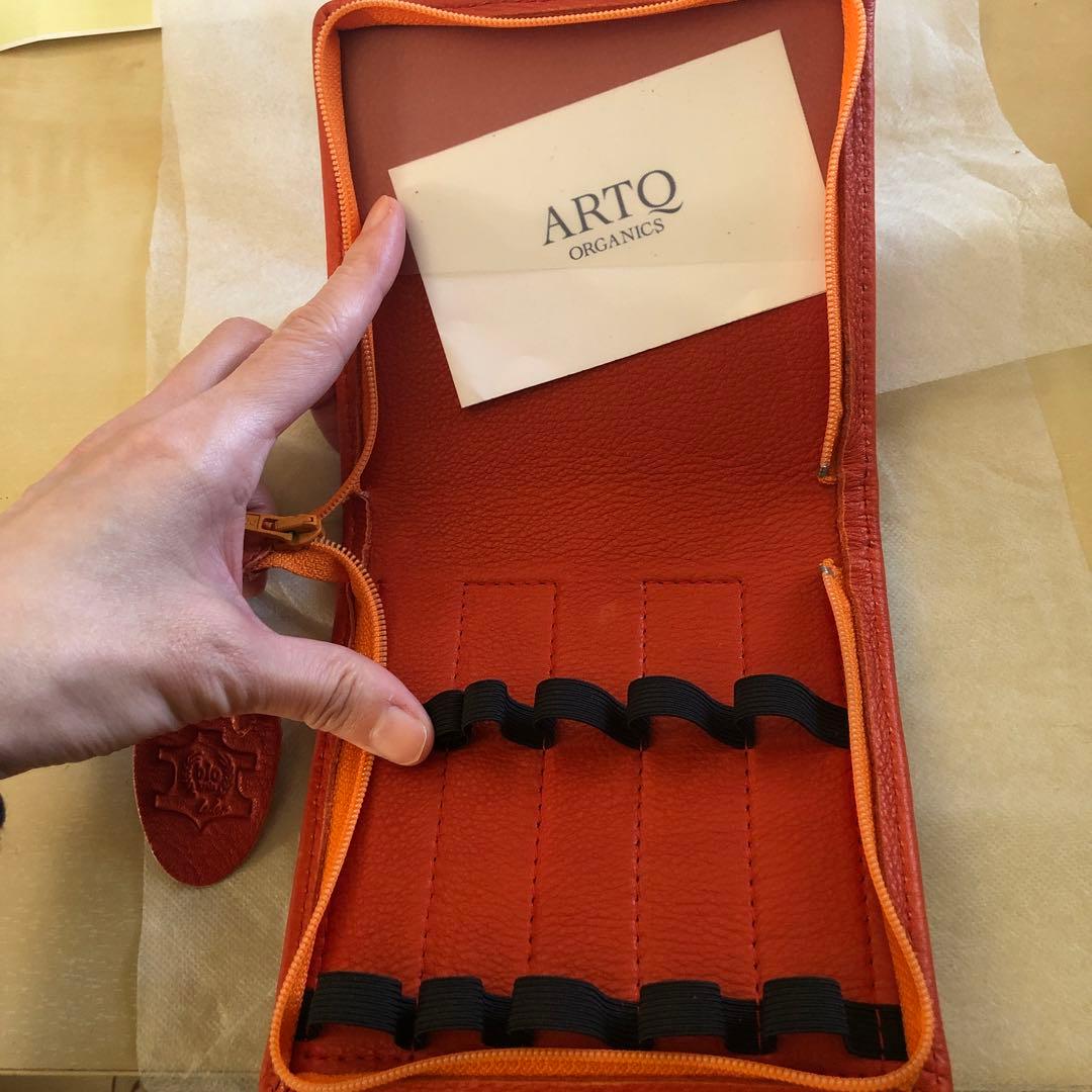 ARTQ ORGANICS アロマティークオーガニク　ビオレザー　精油ケース