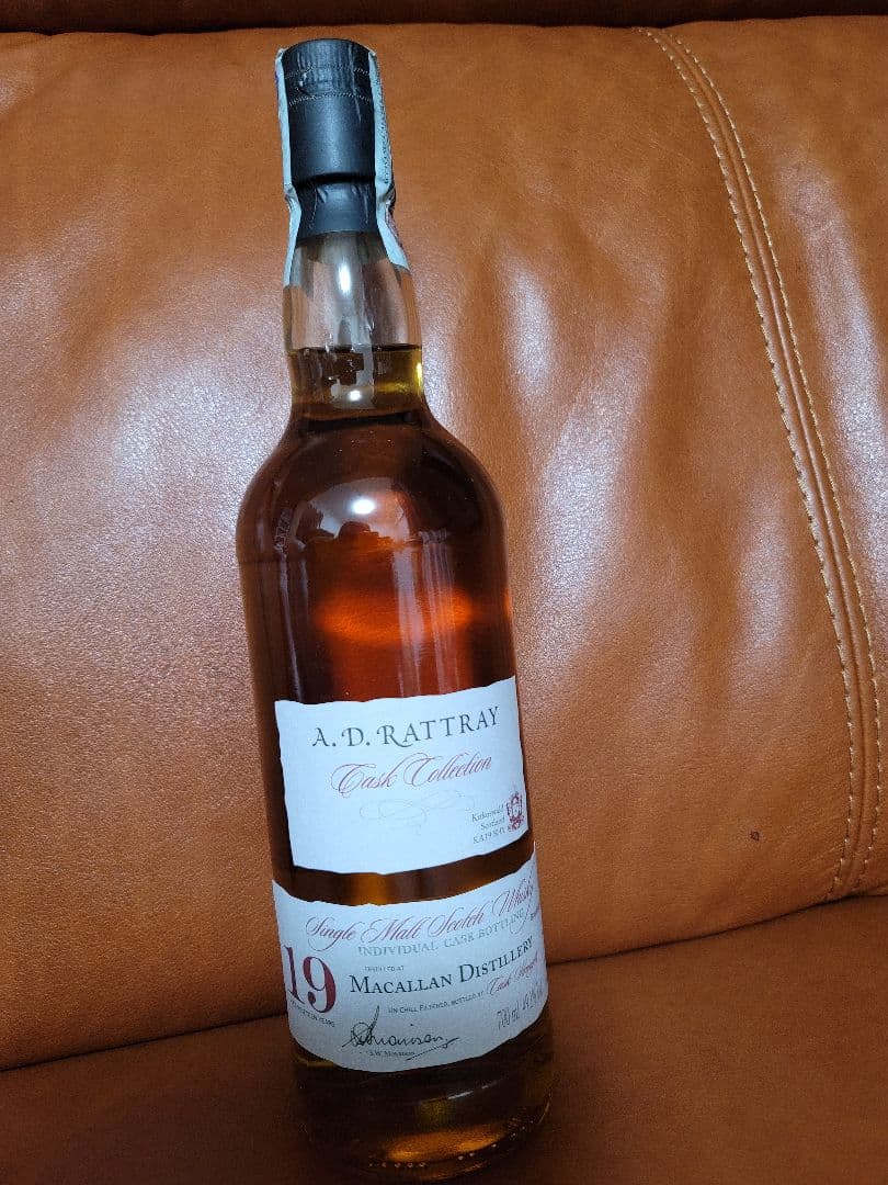 マッカラン　１９年　バーボン樽熟成　ボトラーズ(デュワラトレー)