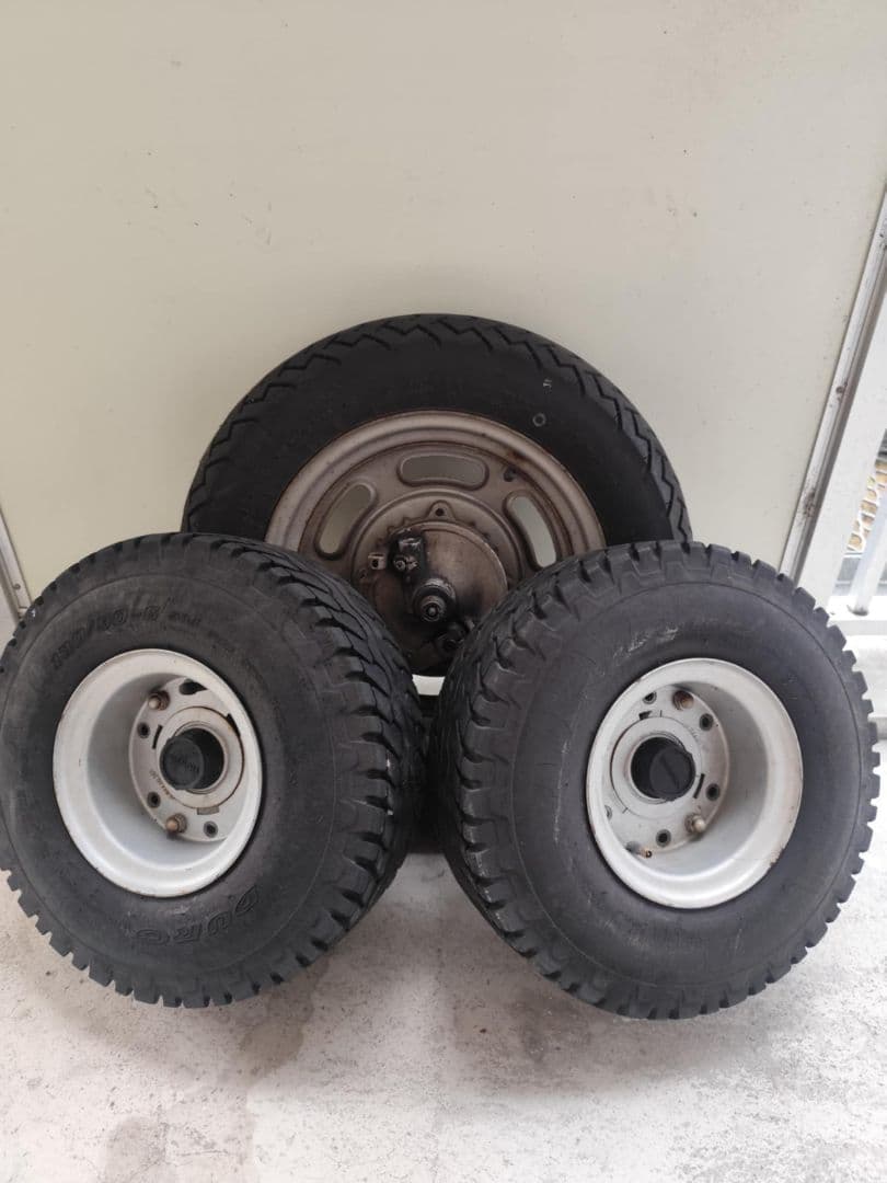 ジャイロキャノピータイヤホイールセット　良好な状態