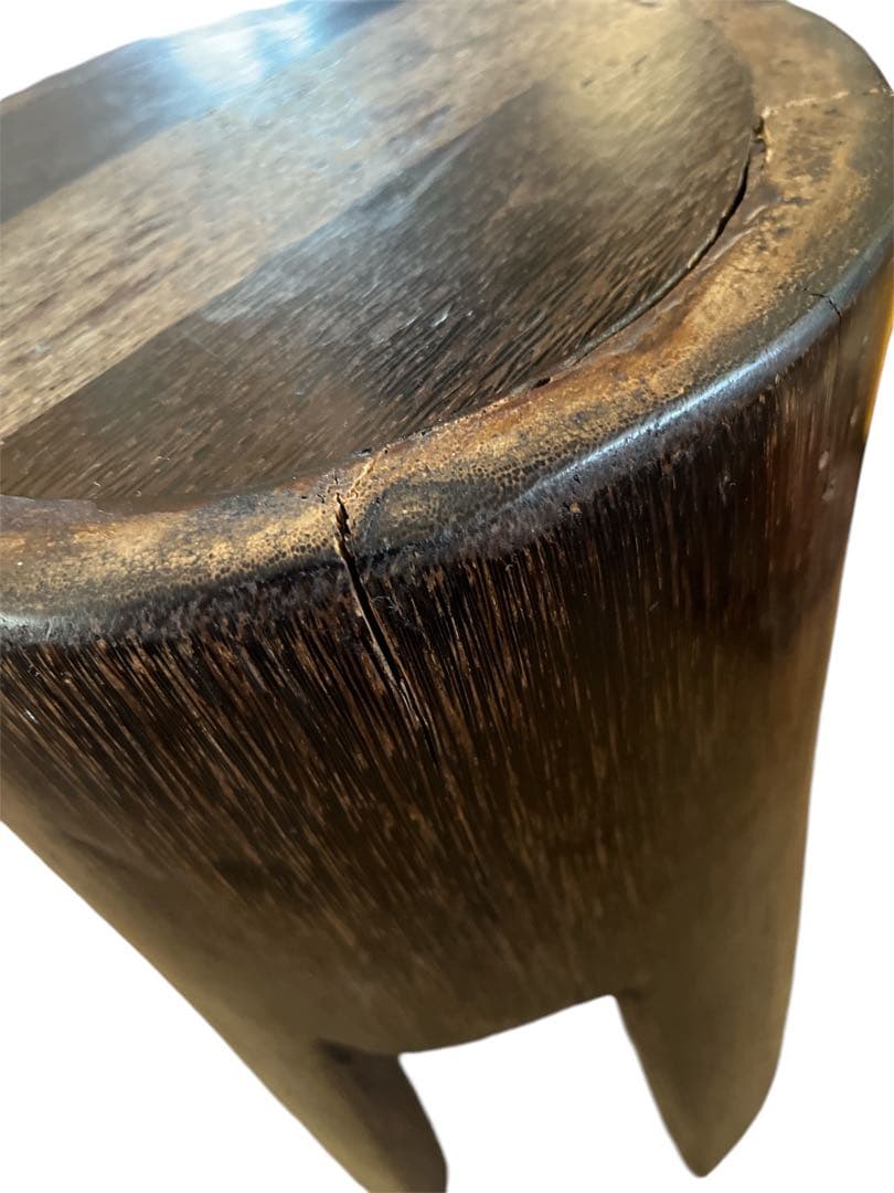 海外民芸？木製　スツール　丸イス2脚