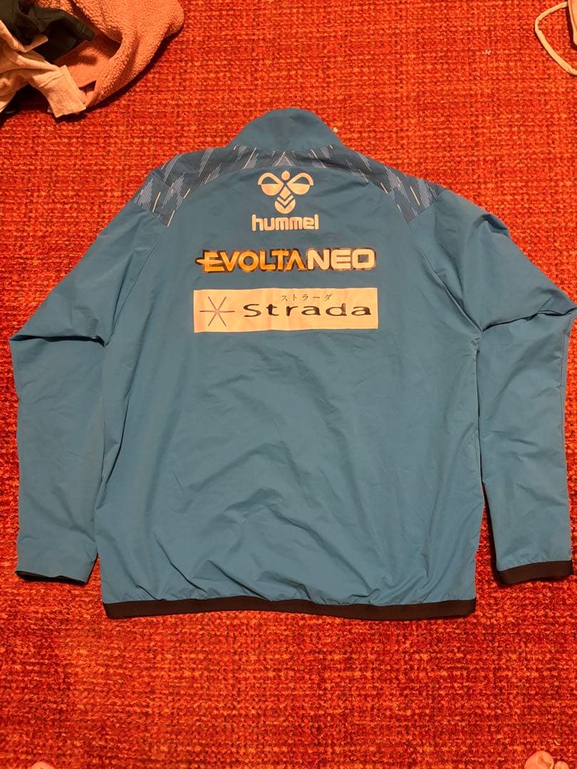 ガンバ大阪　 青 ジップアップ ウィンドブレーカー