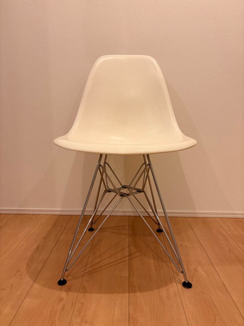正規品 Vitra社 イームズ サイドシェル　チェア　eames DSR