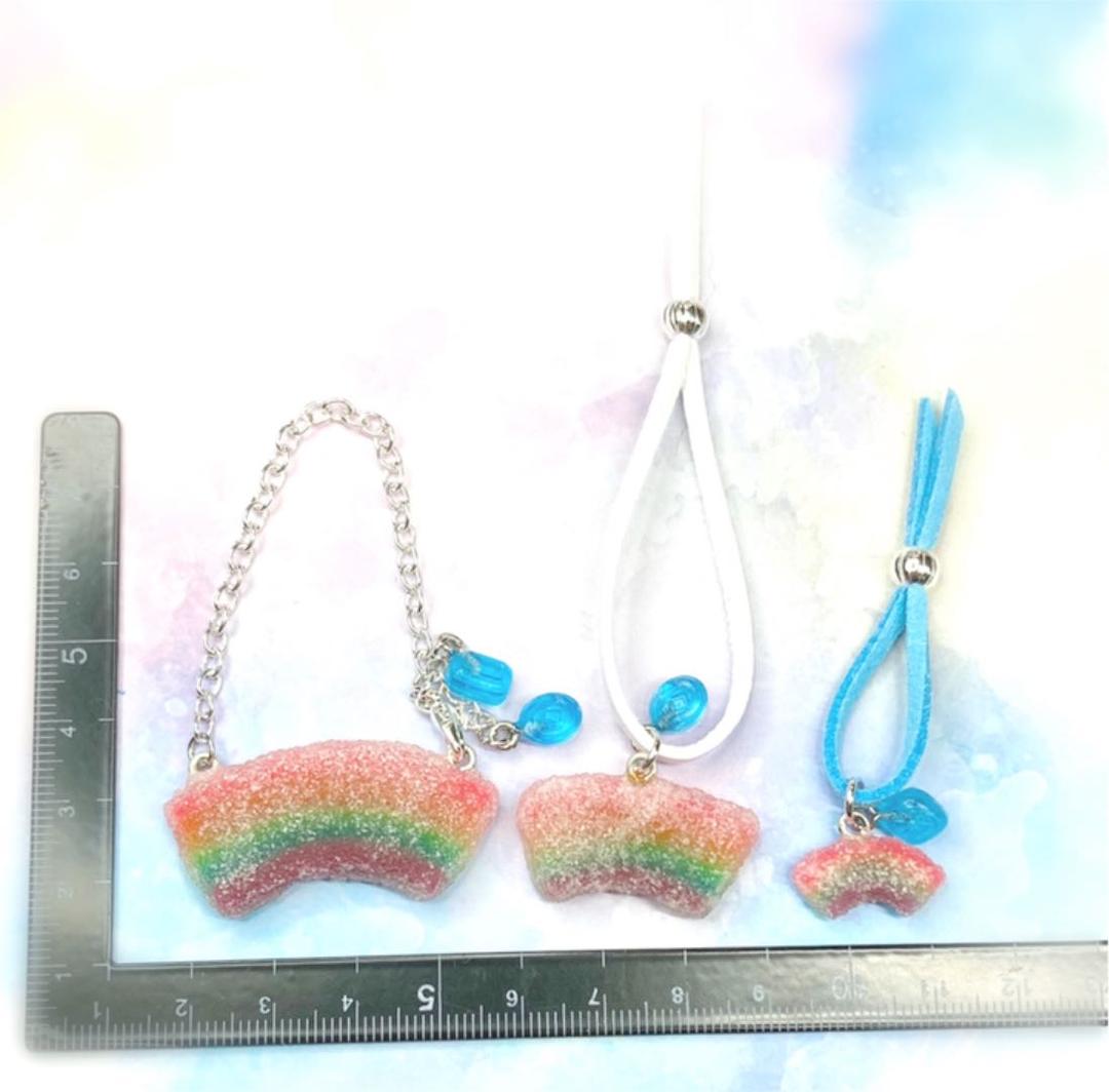 レインボーグミのショルダー　中① ハンドメイド