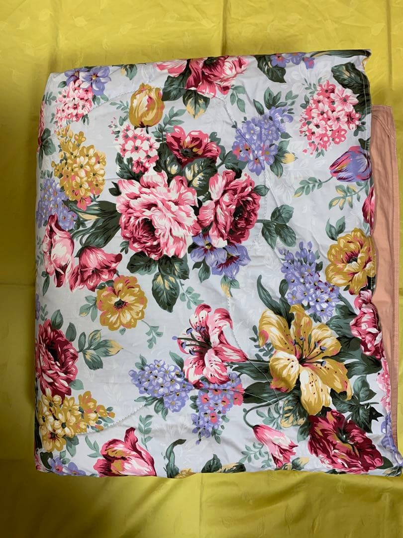 ♥️防ダニシルク 100% ♥️ 掛け布団150x210cm