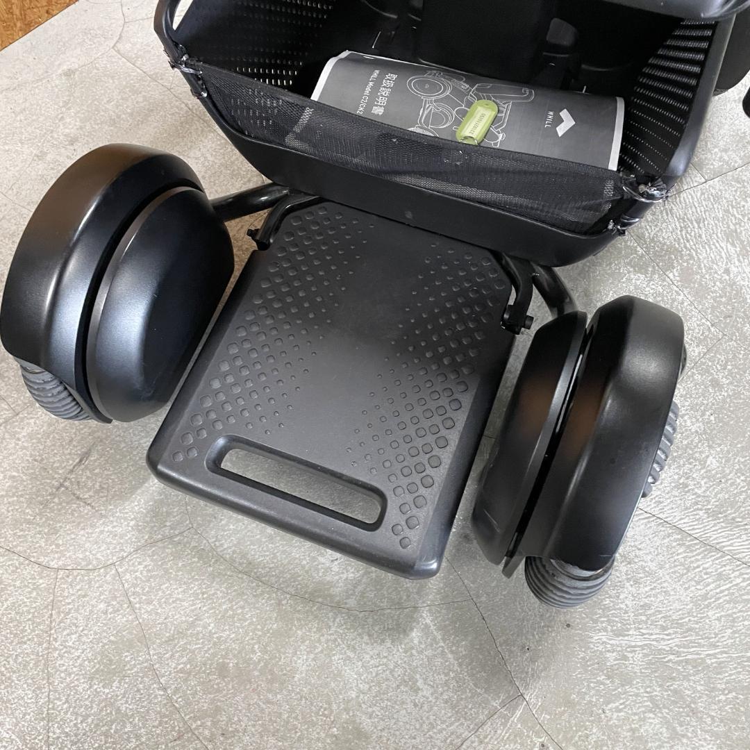 極美品☆WHILL Model CK2 電動車いす シニアカー 白