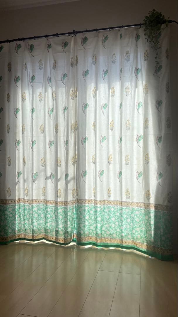 インド　ブロックプリント　カーテン