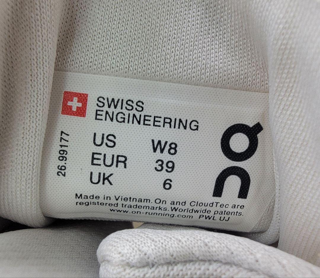 オン クラウド ノヴァ ホワイト UK6 25cm