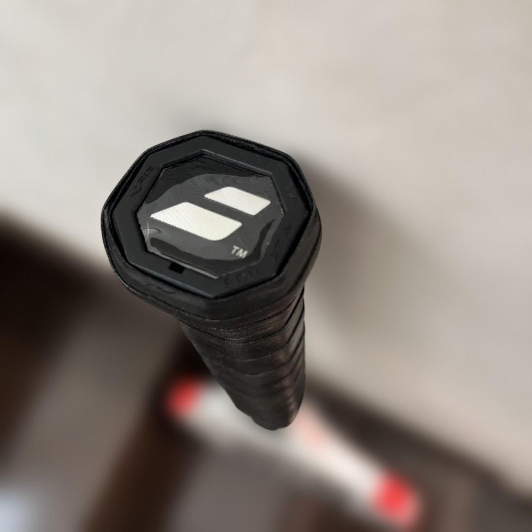 硬式テニスラケット98 18X20 ピュアストライク98 グリップ2