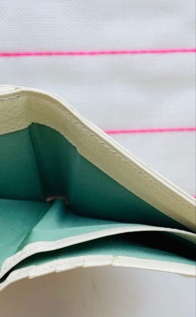 値下げ 【新品未使用品】友禅文庫 ボトルシリーズ柄 二つ折り財布 牛革 日本製