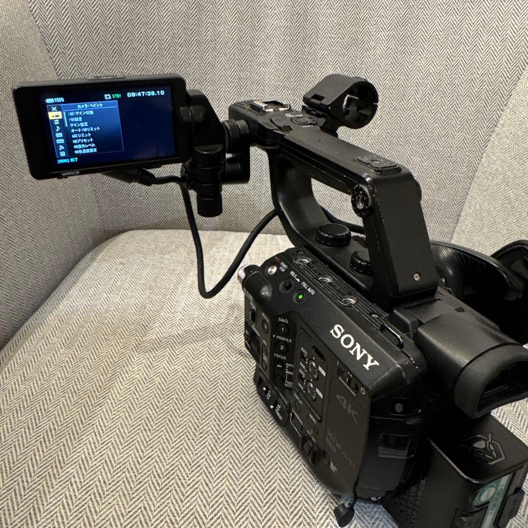 SONY XDCAM 4K 業務用ビデオカメラ本体　FS5