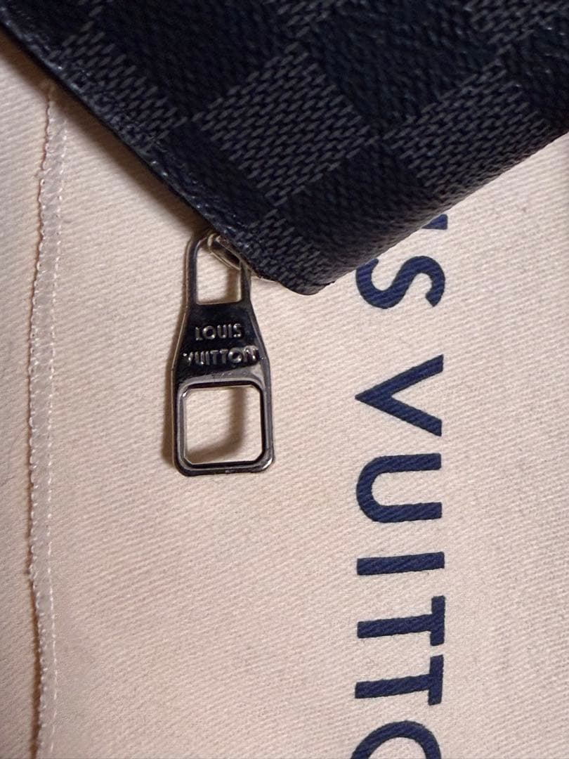 【美品】ルイヴィトン ダミエ ジッピーウォレット ヴェルティカル 長財布 黒