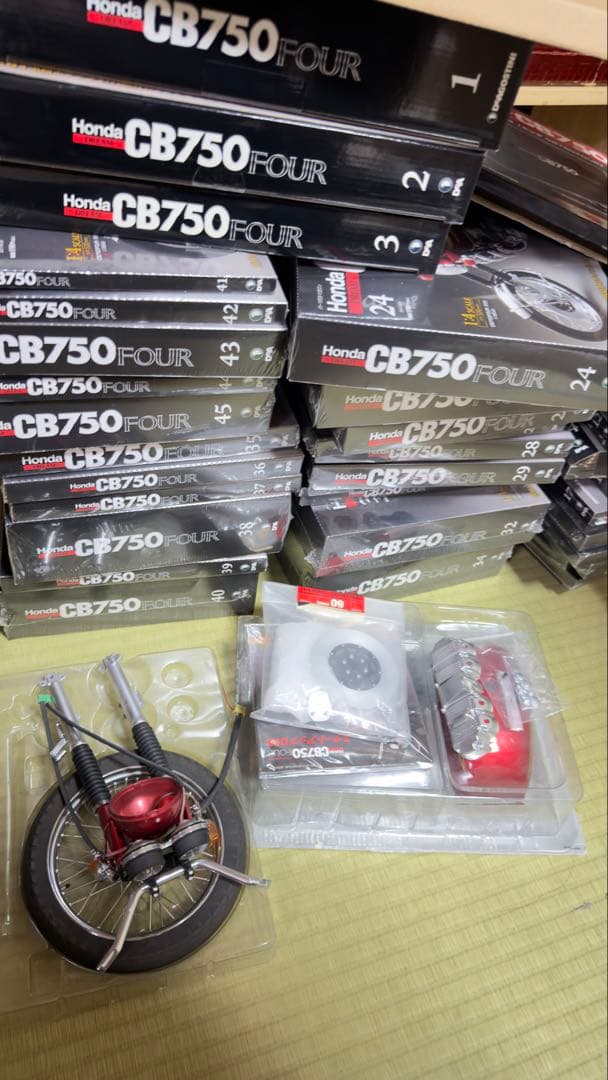 ディアゴスティーニ CB750 four バイク フィギュア 模型