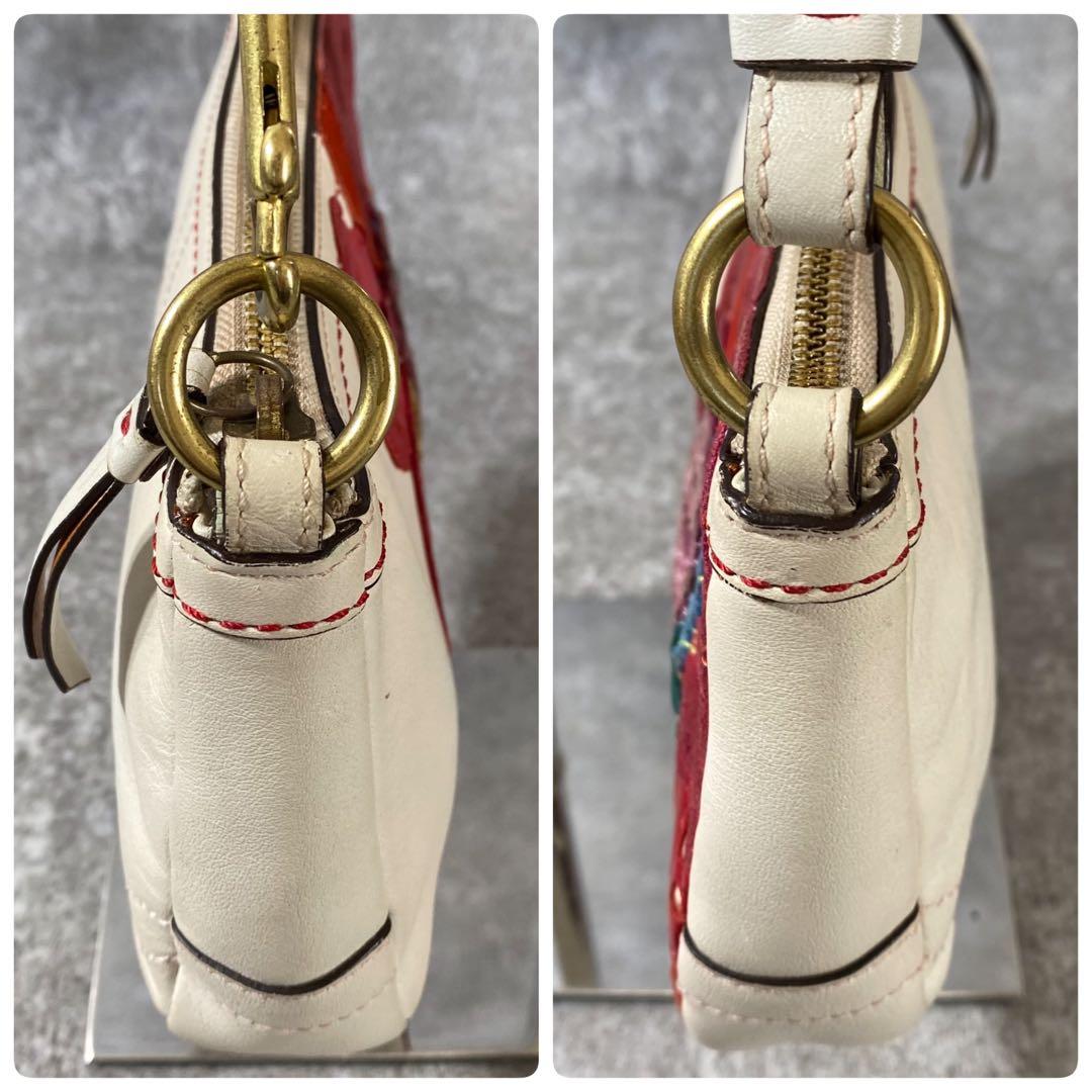 COACH コーチ フラワーモチーフ 刺繍 ハンドバッグ　アクセサリーポーチ