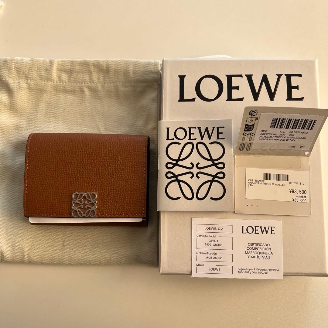 新品未使用　Loewe アナグラム財布