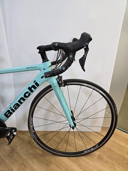 J・店 【中古品】 Bianchi ビアンキロードバイク25インチスタンド付