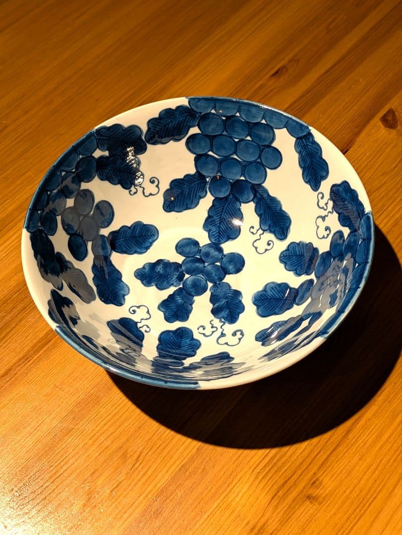 大明成化年製　葡萄　深皿　大鉢　明時代