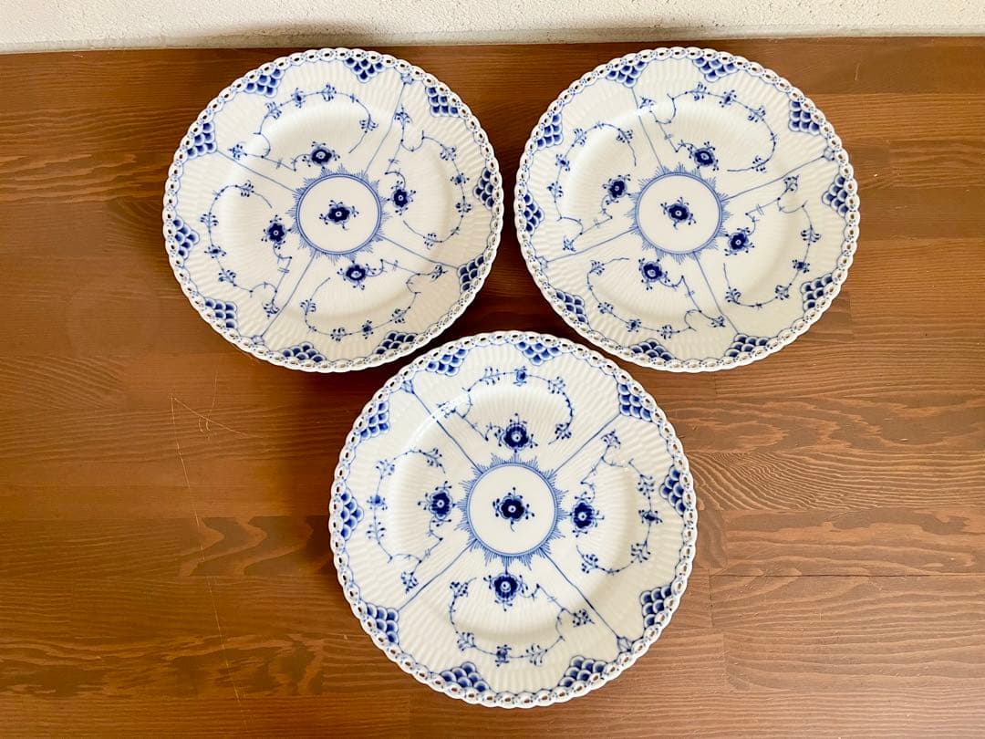 新品 ロイヤルコペンハーゲン ブルーフルーテッド ティーセット 皿 デンマーク製