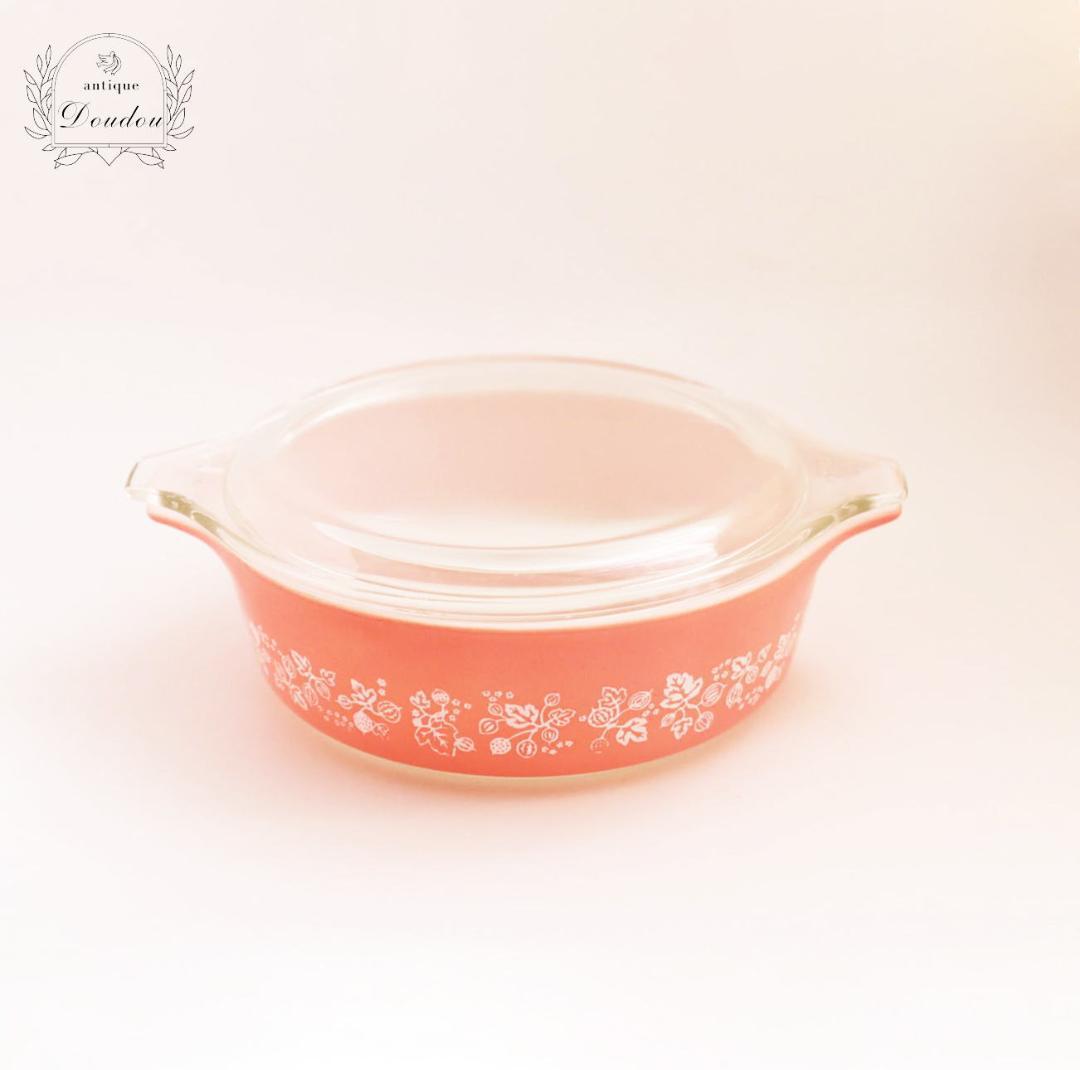 Old Pyrex ピンク グーズベリー キャセロール ガラス蓋付き