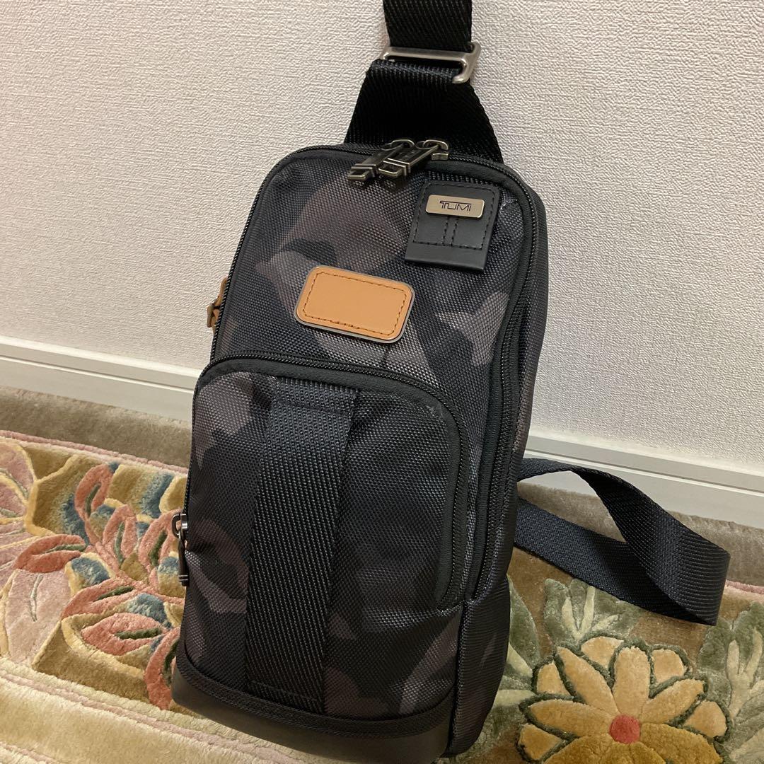 まっさん様TUMI カモフラージュ ボディバッグ