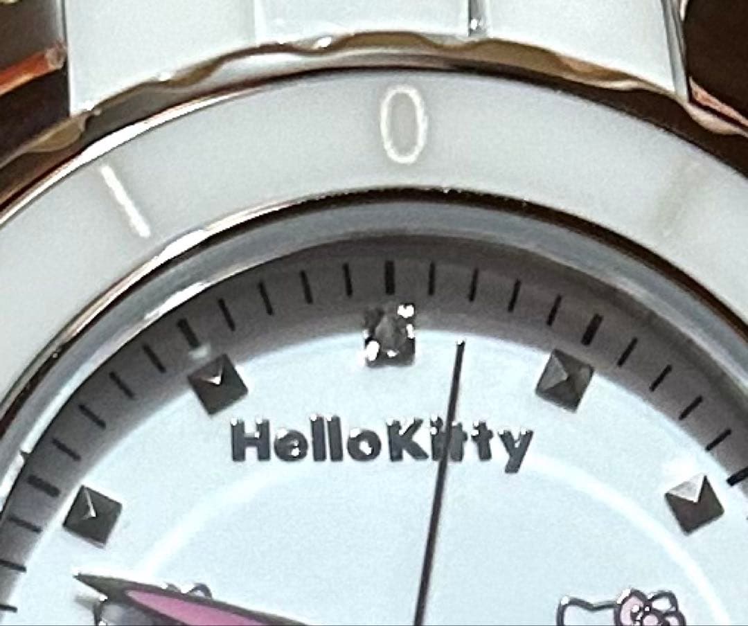 ハローキティ ３５周年記念 ホワイトセラミッククオーツ ダイヤモンド腕時計