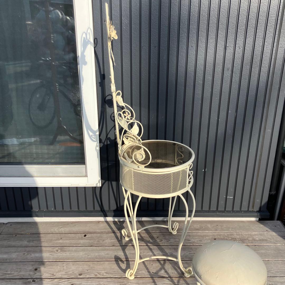 ロココ クラシカル アイアンフレーム 花装飾ドレッサー 化粧台 スツール付き