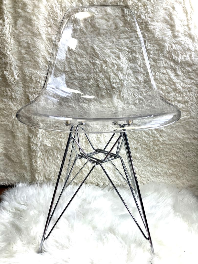 透明　アクリル製　ミッドセンチュリーデザイン　　チェア　椅子　脚クローム　モダン