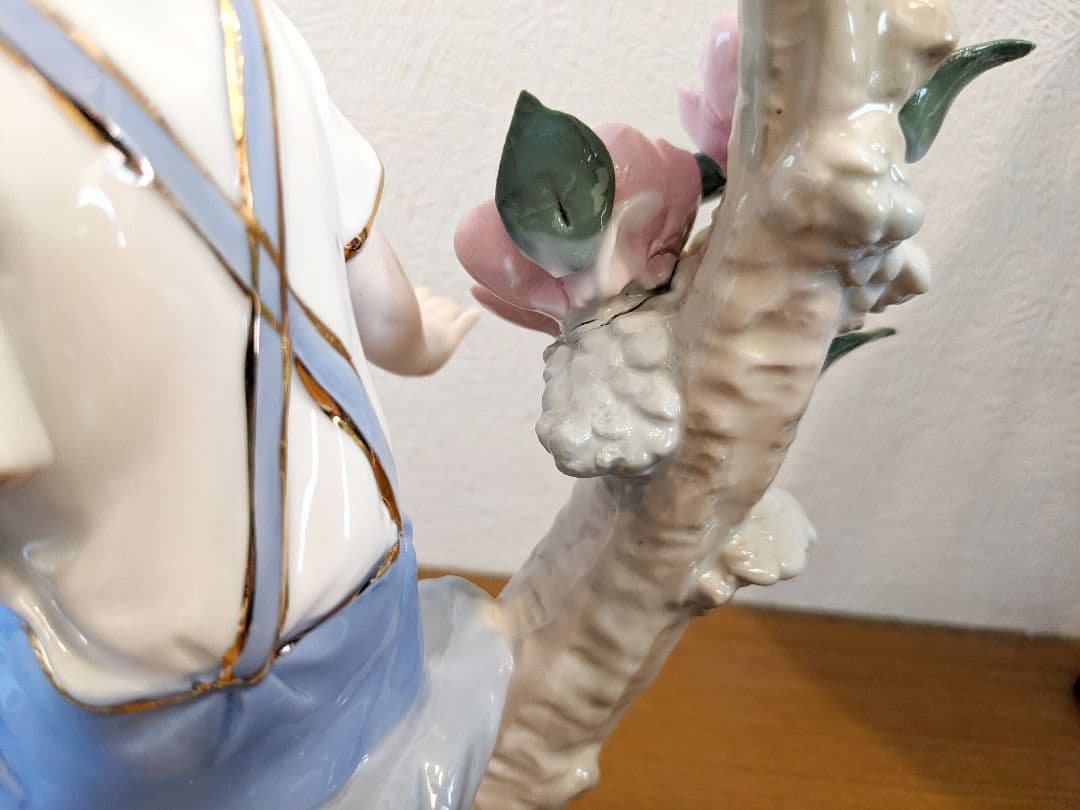 エレガント　陶器製人形　アンティーク調　リヤドロ風 ロココ調　置物