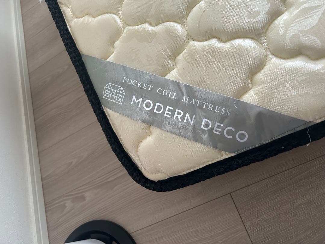 シングルベッド マットレス付2コンセント＆スマホスタンド付 ローベッド フレーム