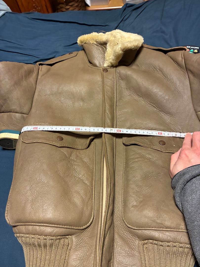 羊裏革ブラウン レザージャケット 内側は革付き羊毛そのまま。ニュージーランド製。