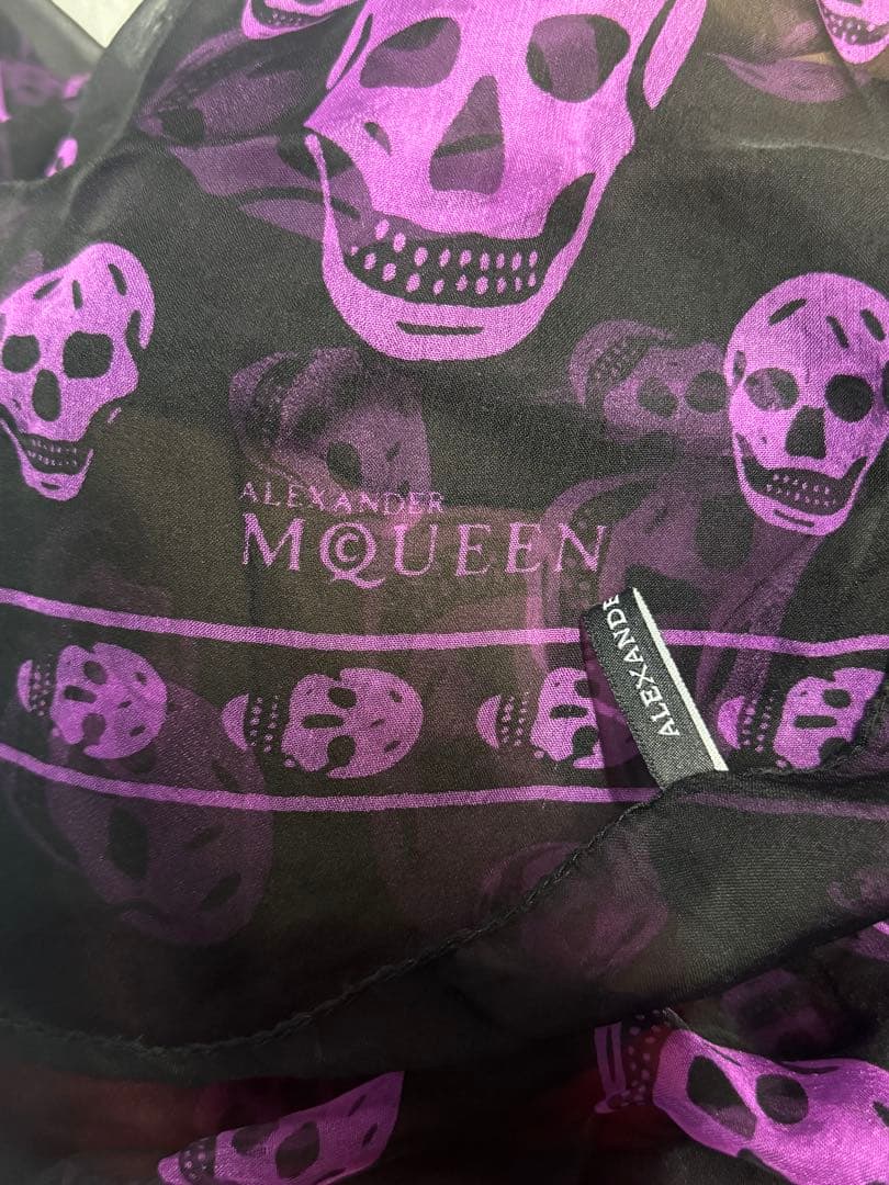 ALEXANDER MCQUEEN アレキサンダーマックイーン スカーフ