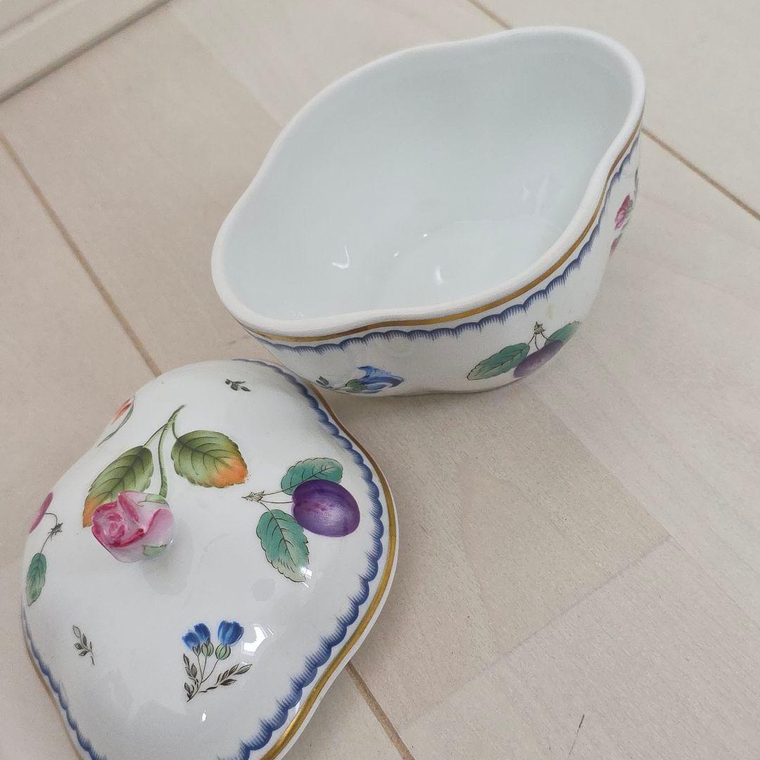 リチャードジノリ　イタリアンフルーツ　蓋付小物入れ　ボンボニエール