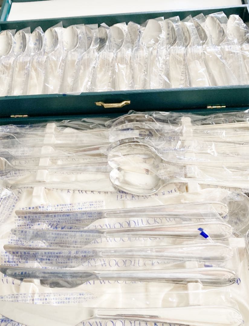 ラッキーウッド 18-10★カトラリー40本セット。最終価格です。