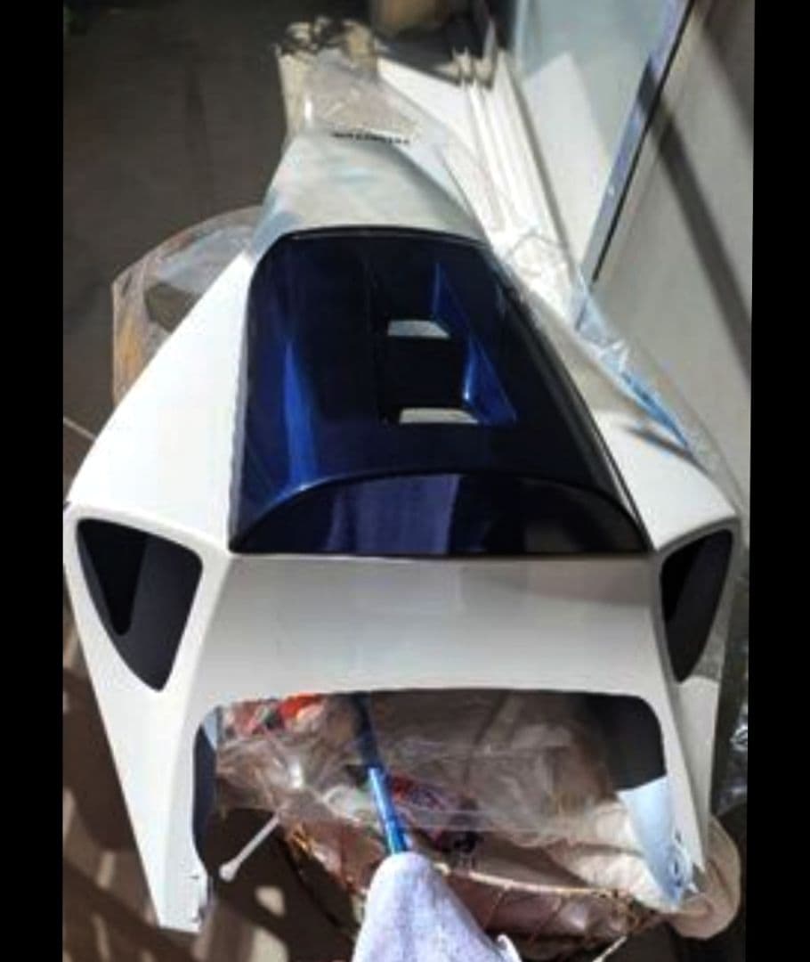 CBR1000RRリアカウル、シングルシート付き