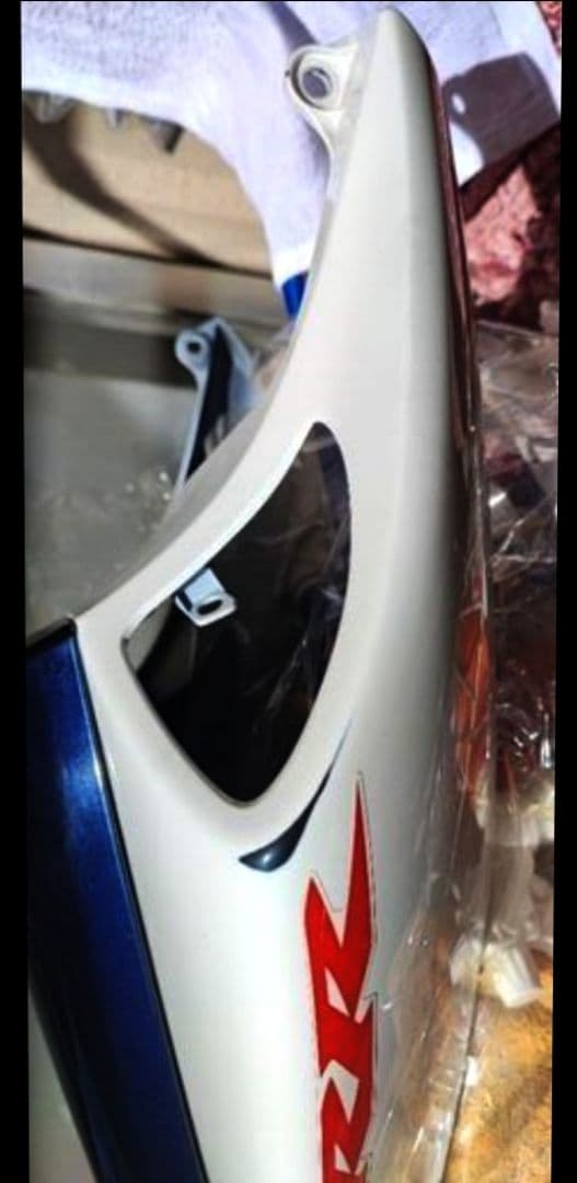 CBR1000RRリアカウル、シングルシート付き