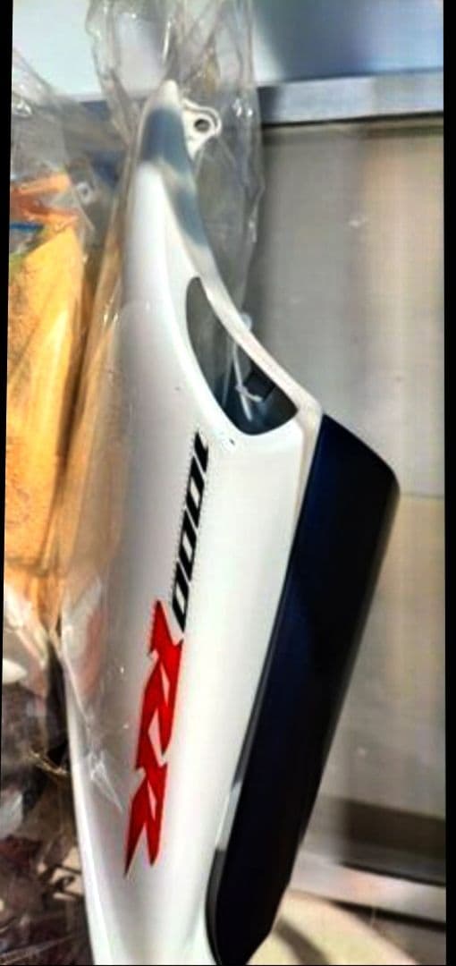 CBR1000RRリアカウル、シングルシート付き