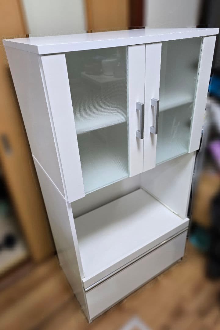 G*G様 ニトリ ホワイト 食器棚 ガラス扉付き