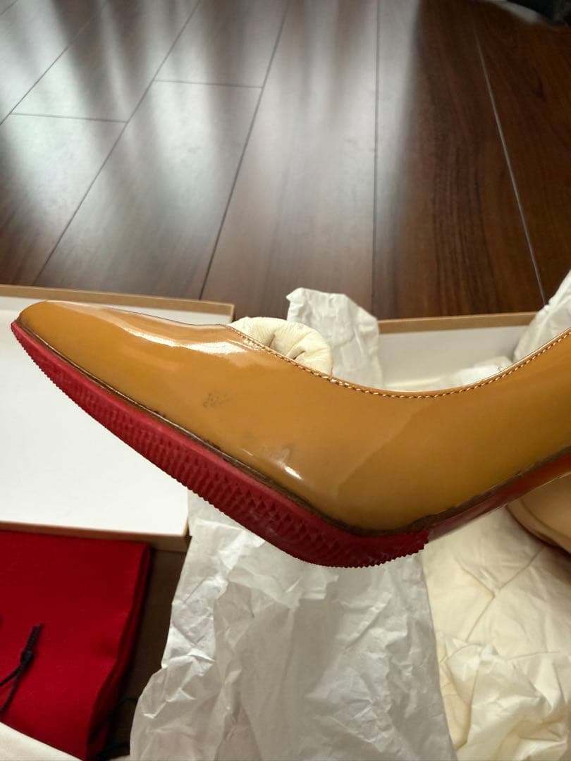 Christian Louboutin ハイヒール ベージュ　36.5
