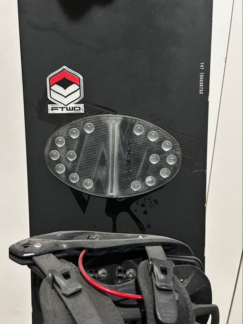 FTWOスノーボード147cm FLOWバインディング付き