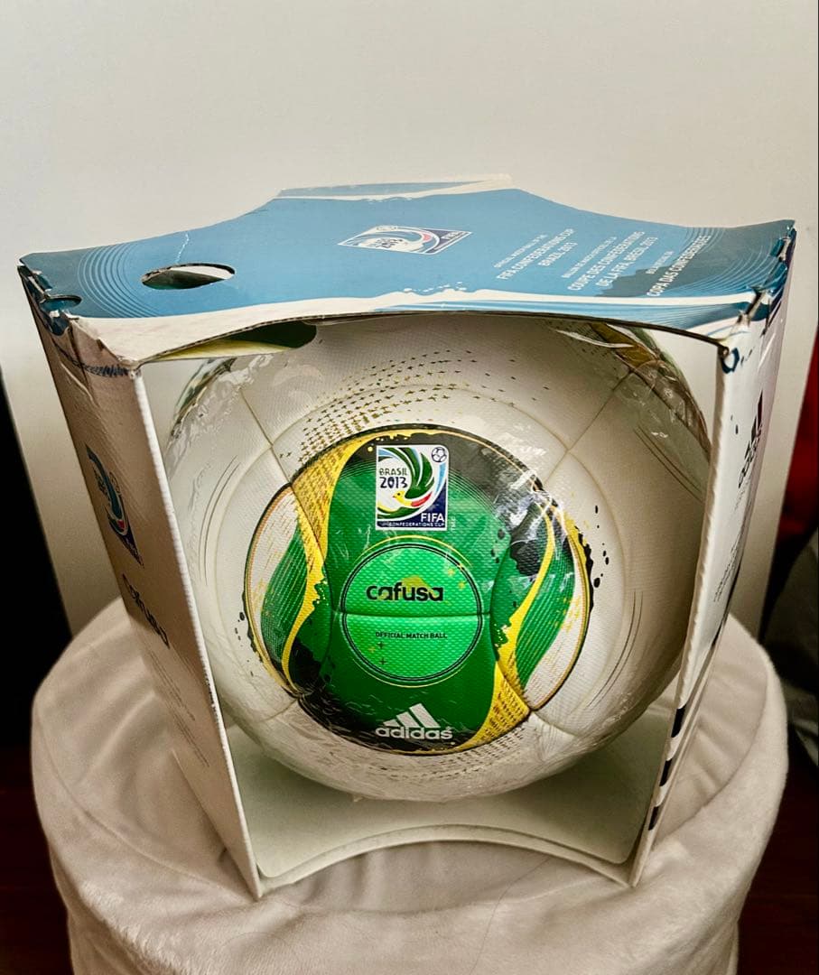 adidas Cafusa サッカーボール 5号球 未使用