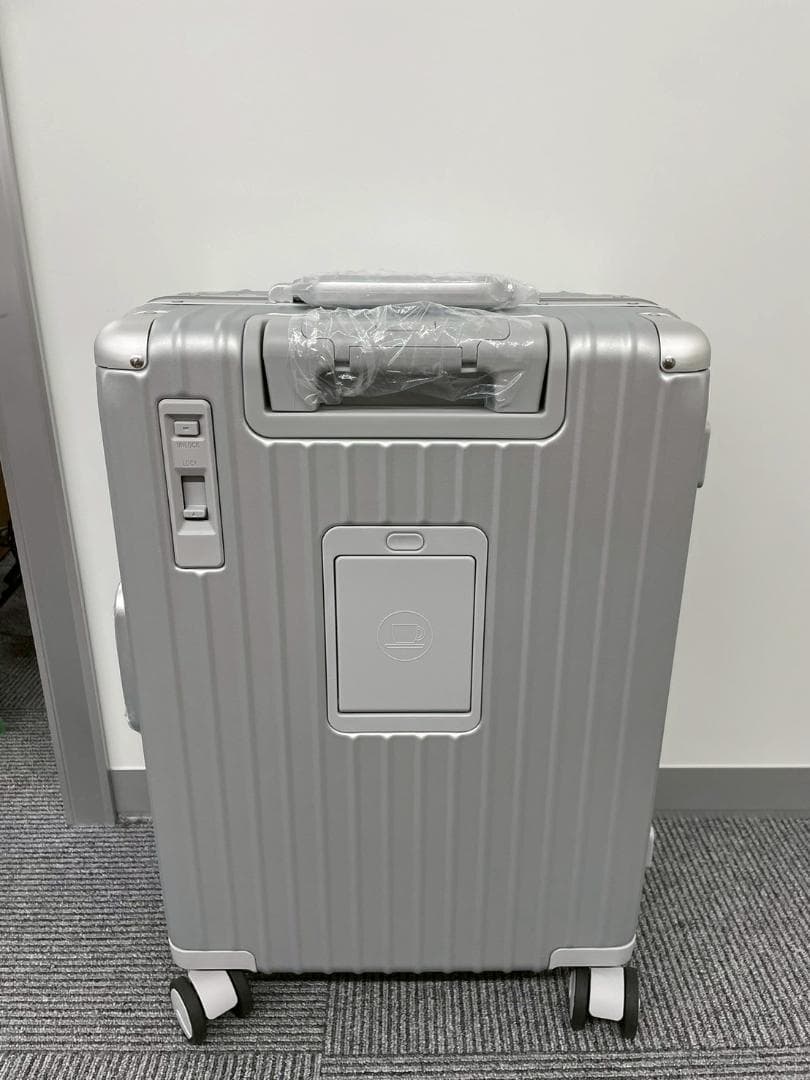 リベティ多機能キャリーケース【マットシルバーSサイズ】41